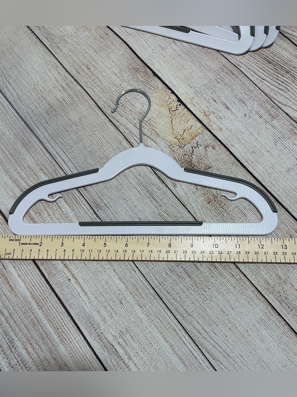 Set of 30 Small Kids Nonslip Clothing Hangers White Organizing Closet Children - Picture 3 of 6